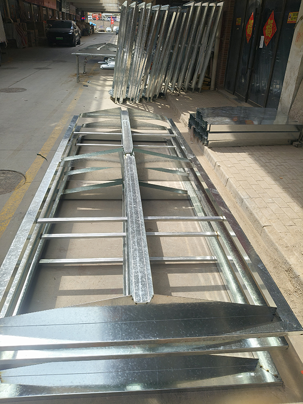 金银川路街道排烟窗