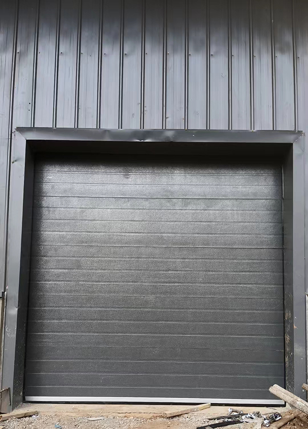 金银川路街道车库门