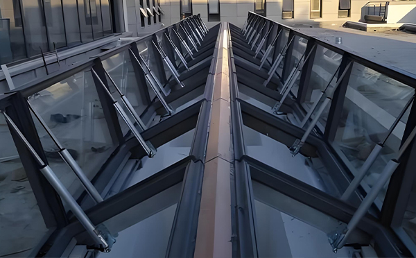 金银川路街道排烟窗