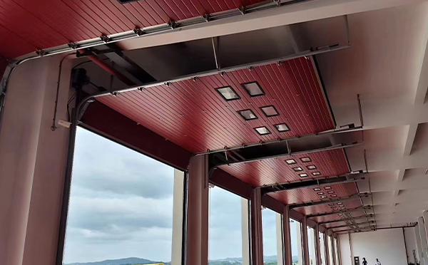 金银川路街道工业翻板门