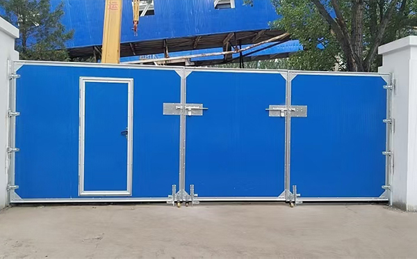 金银川路街道工业平开门