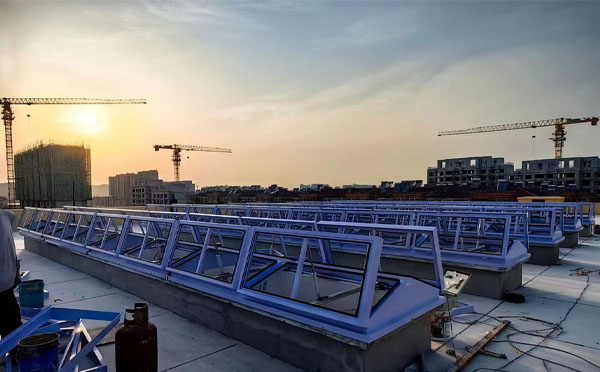 消防金银川路街道排烟窗工作原理