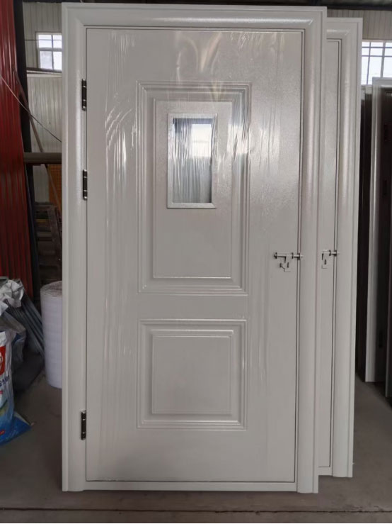 金银川路街道学校教室门