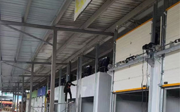 金银川路街道工业推拉门安装技巧与注意事项详解