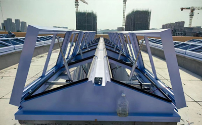 金银川路街道排烟窗的设置要求 金银川路街道排烟窗的设置要求