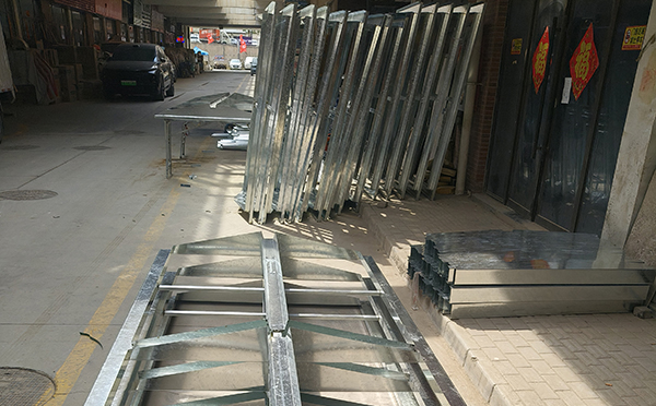 2025金银川路街道排烟窗维护周期与电动开启故障排查