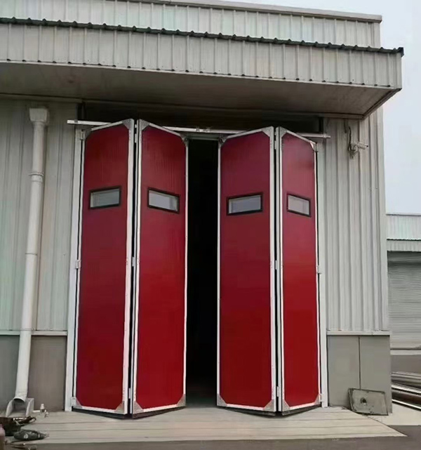 金银川路街道工业折叠门在大型装配车间出入口的应用实例